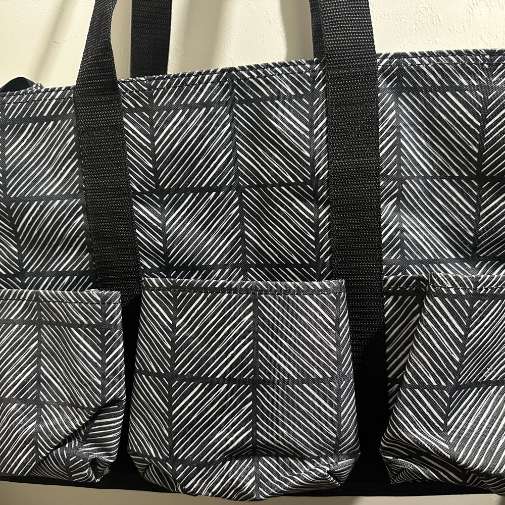 Thirty-One black and white pattern Tote